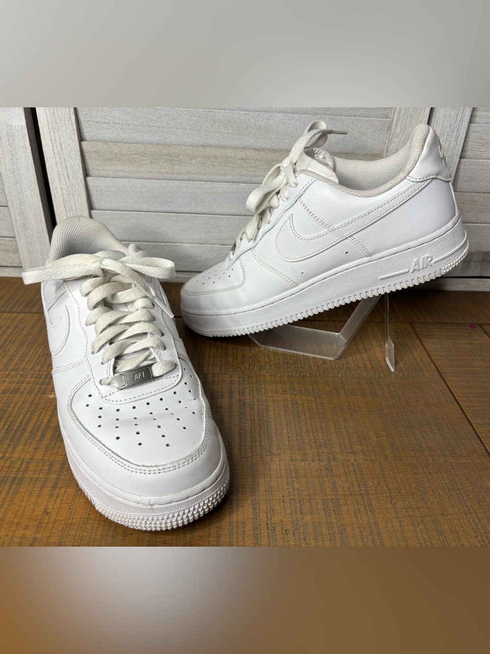 Nike Air Force 1 07 Low Triple White Classic Women Size 8.5 Sneakers VGUC